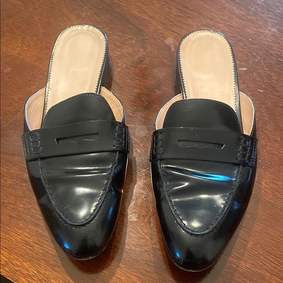 Elegant Black Women's Jcrew Slide Loafers - Picture 1 of 3